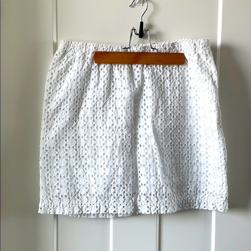 Gap cotton eyelet skirt